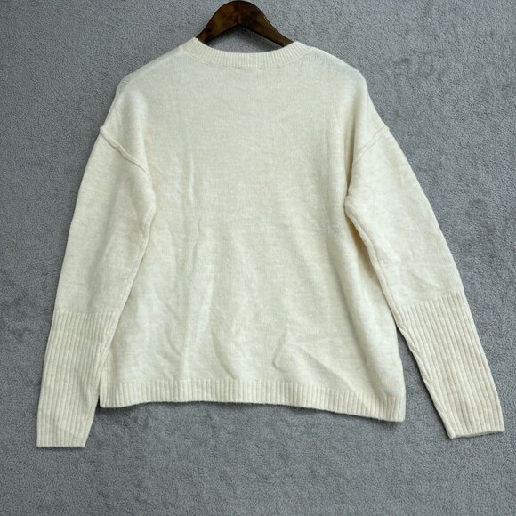 NEW Legendary Outfitters Soft & Cozy Crewneck Sweater S Beige Acrylic Blend Casu - Picture 2 of 8